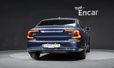 S90