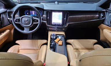 S90