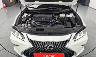 ES300h 7th Generation