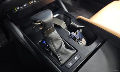 ES300h 7th Generation