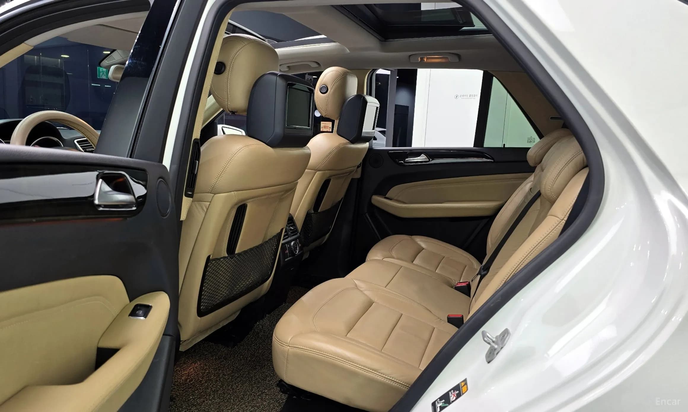 M-Class W166