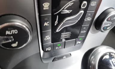 V40
