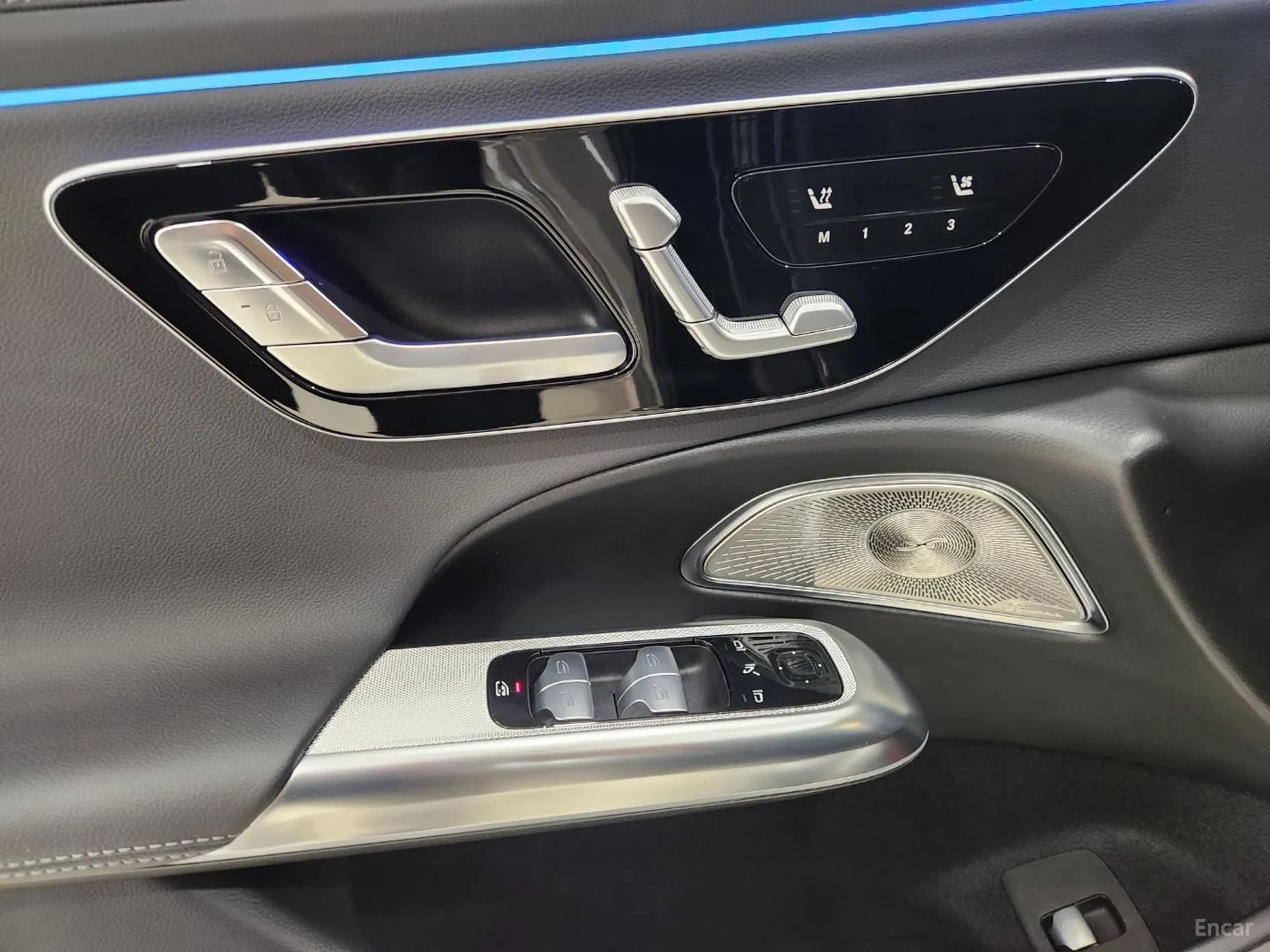 E-Class W214