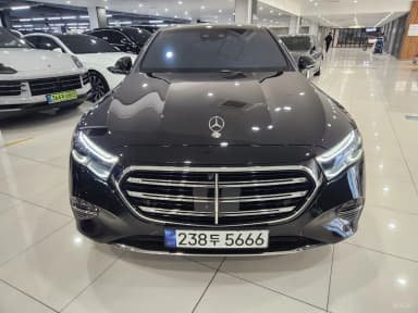 E-Class W214