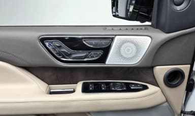 Navigator 4th generation