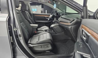 CR-V 5th generation