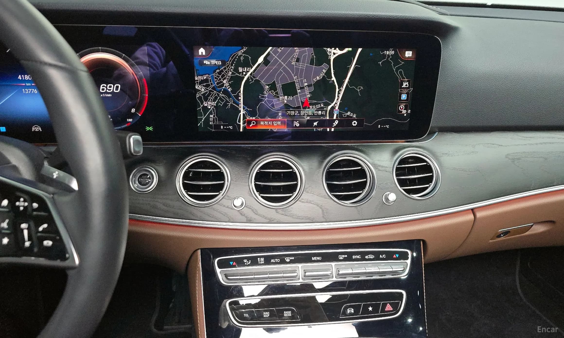 E-Class W213