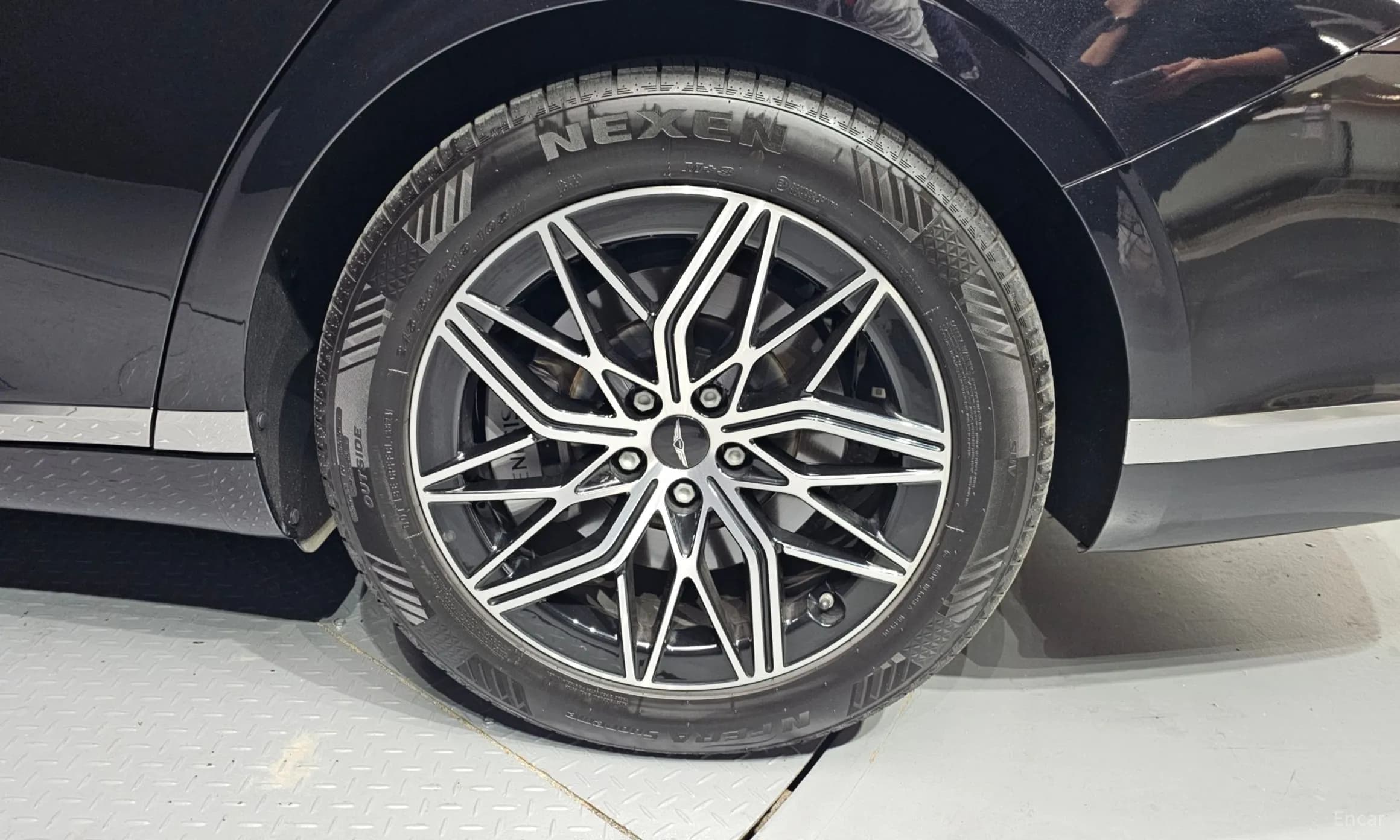 G90 (RS4)