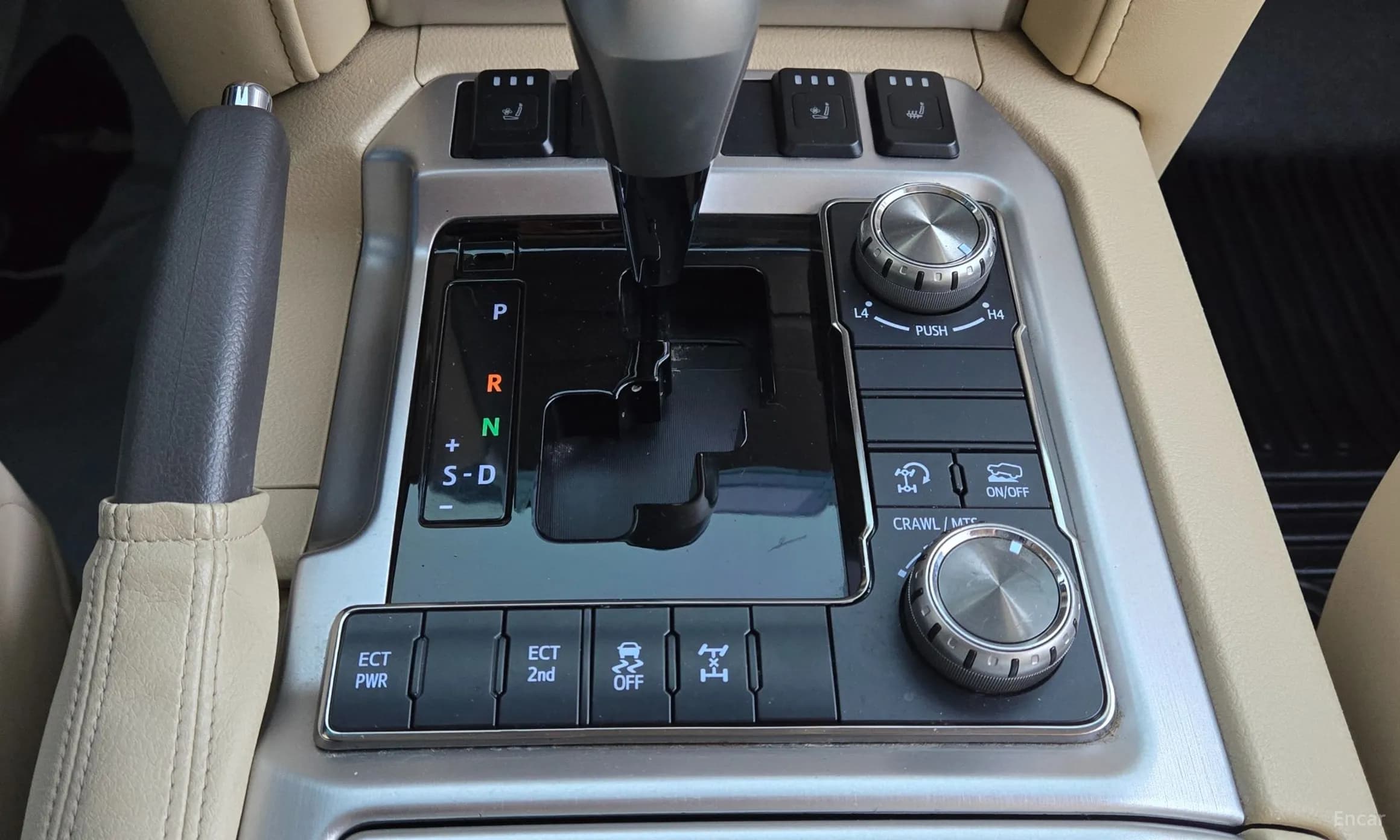 Land Cruiser