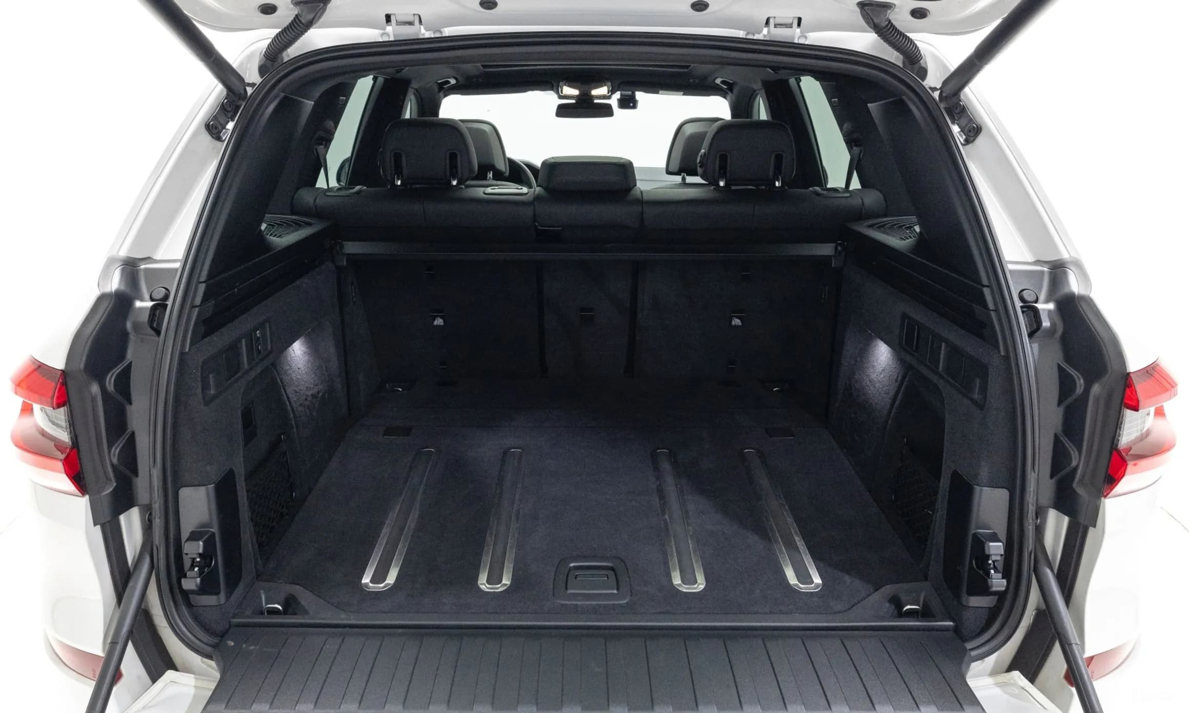 X5 (G05)