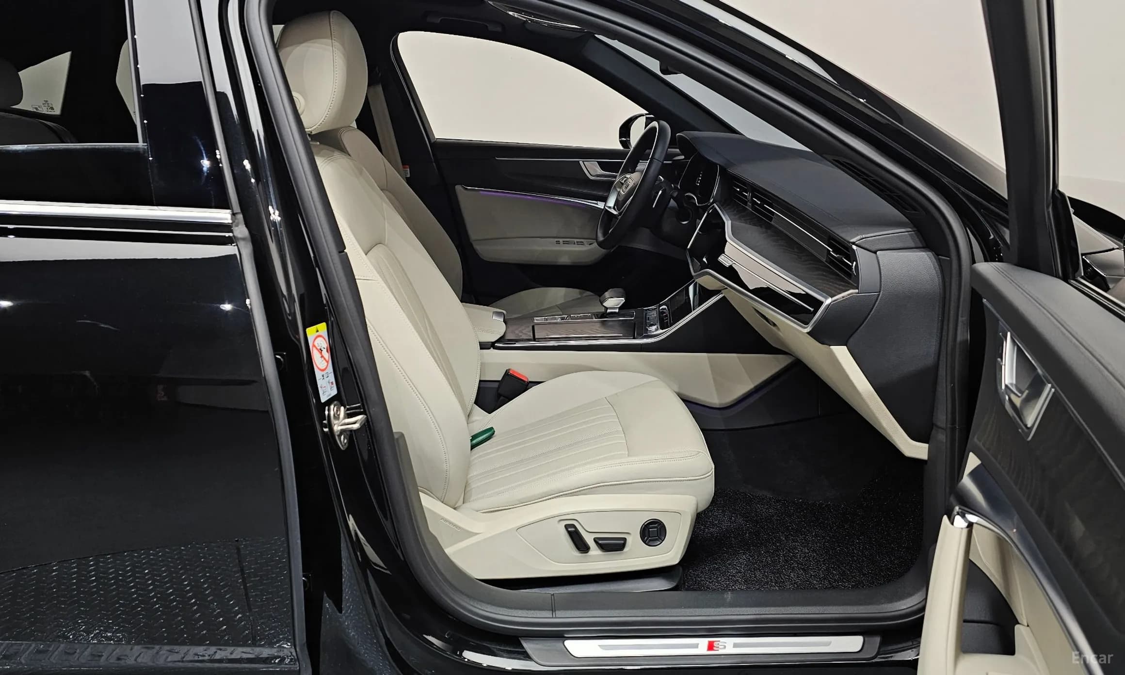 A6 (C8)