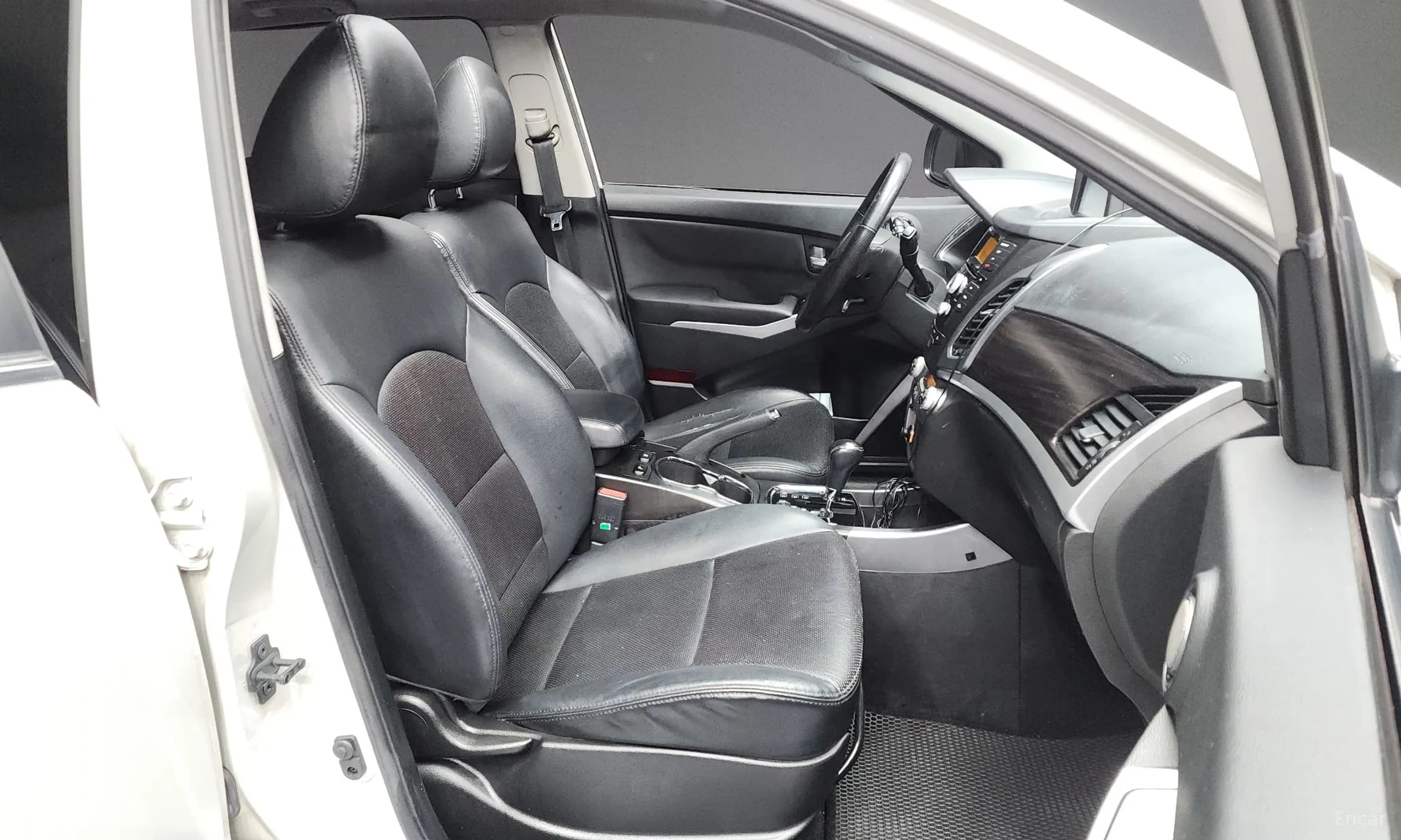 Korando C