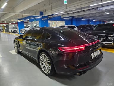 Panamera (971)