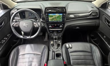 Berry New Tivoli