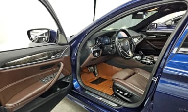 5 Series (G30)