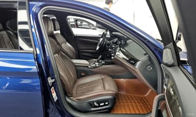 5 Series (G30)