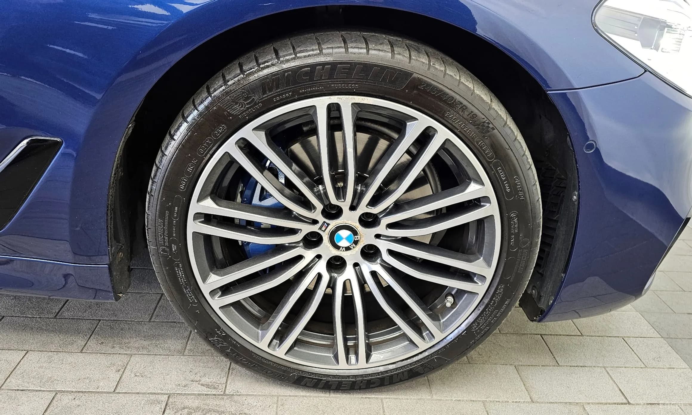 5 Series (G30)