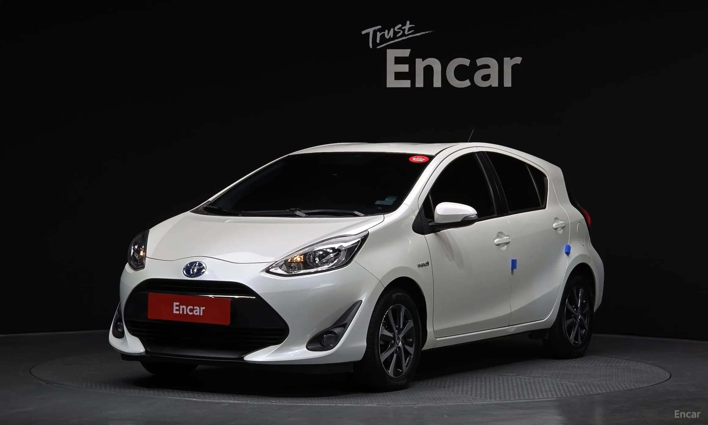 Prius C