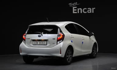 Prius C