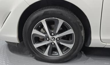 Prius C