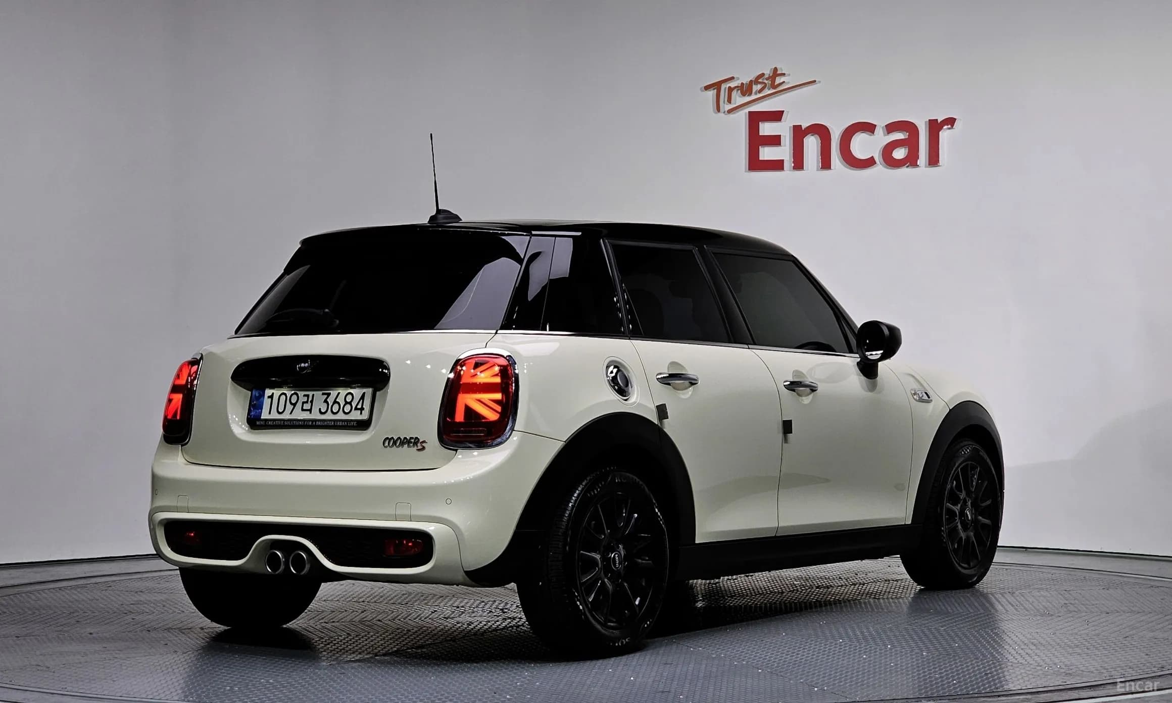 Cooper S