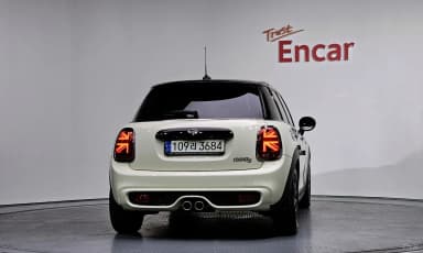 Cooper S
