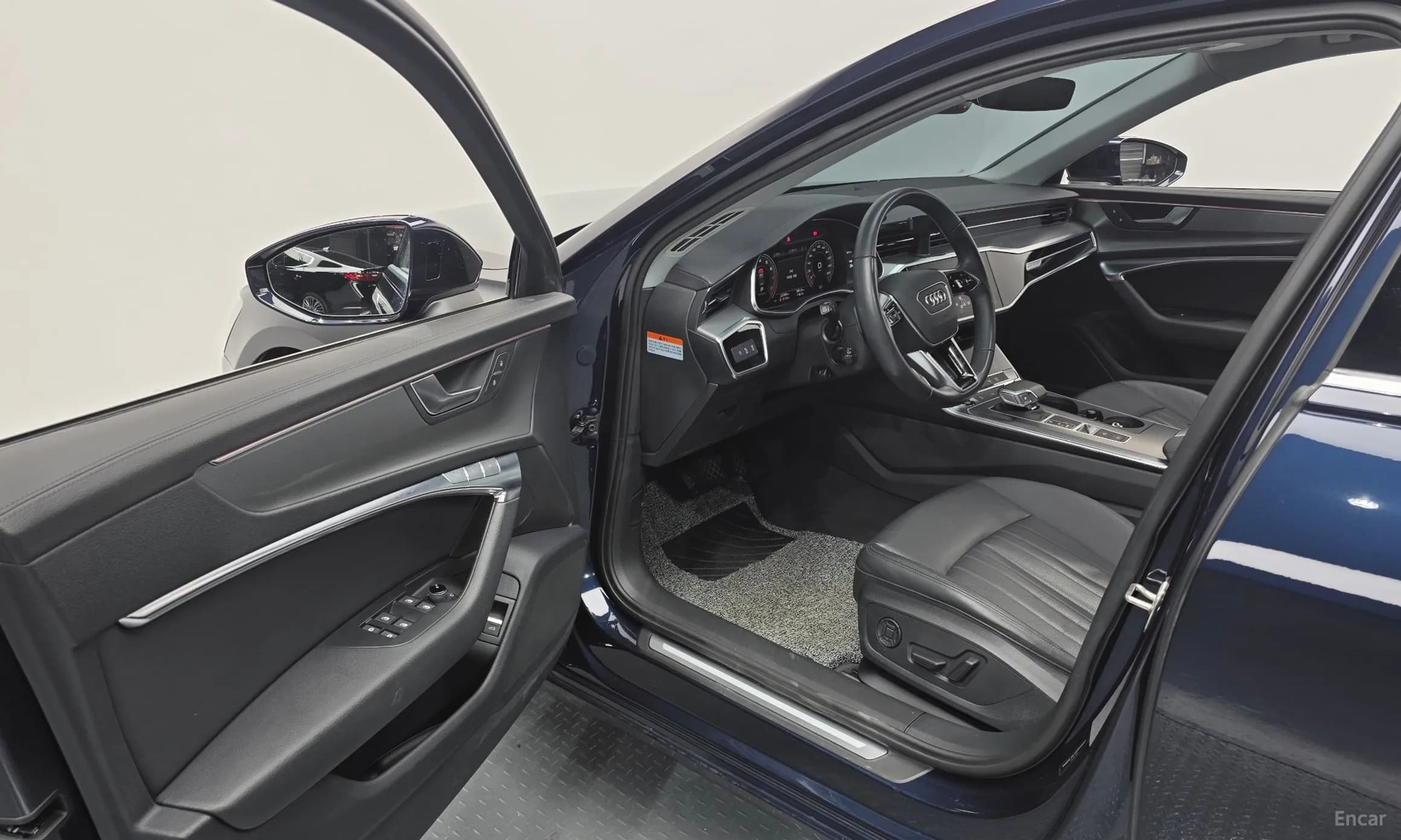 A6 (C8)
