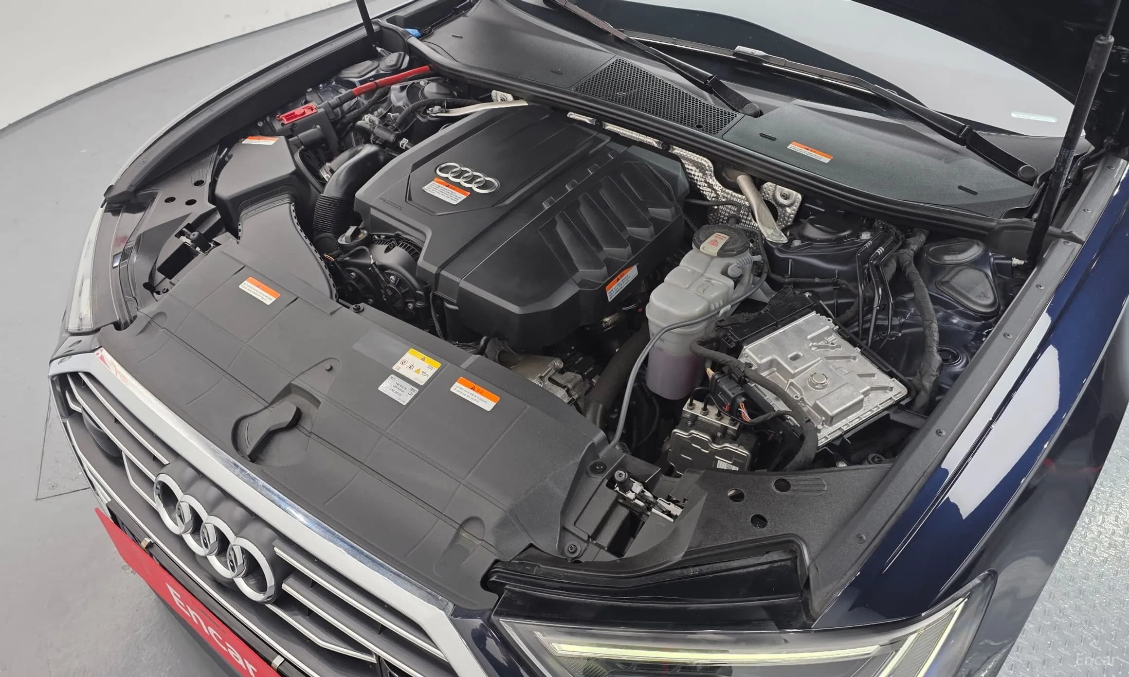 A6 (C8)