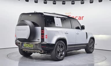 Defender (L663)