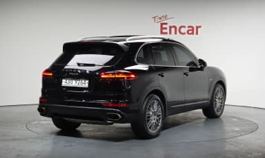 New Cayenne