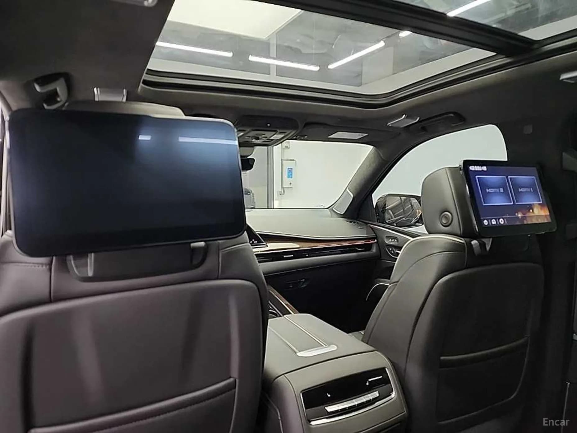 Escalade 5th Generation