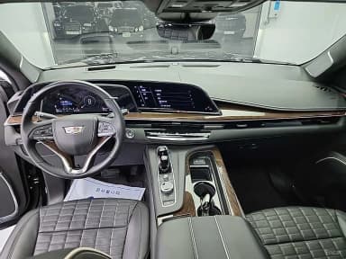 Escalade 5th Generation