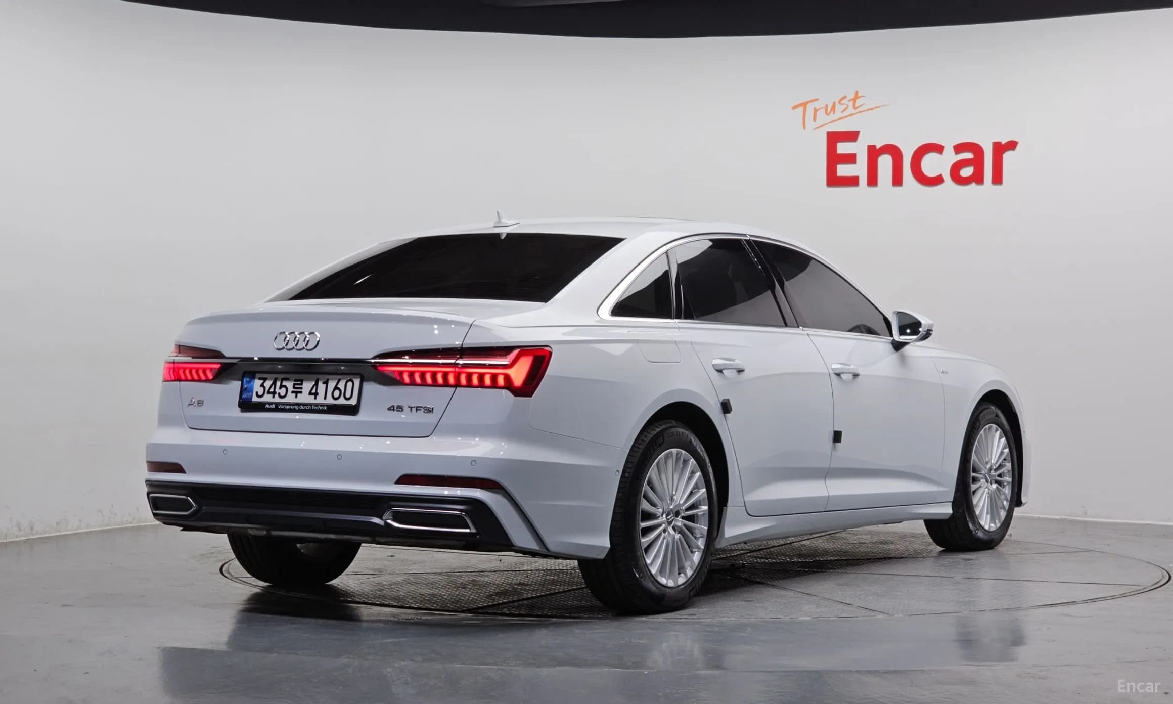 A6 (C8)