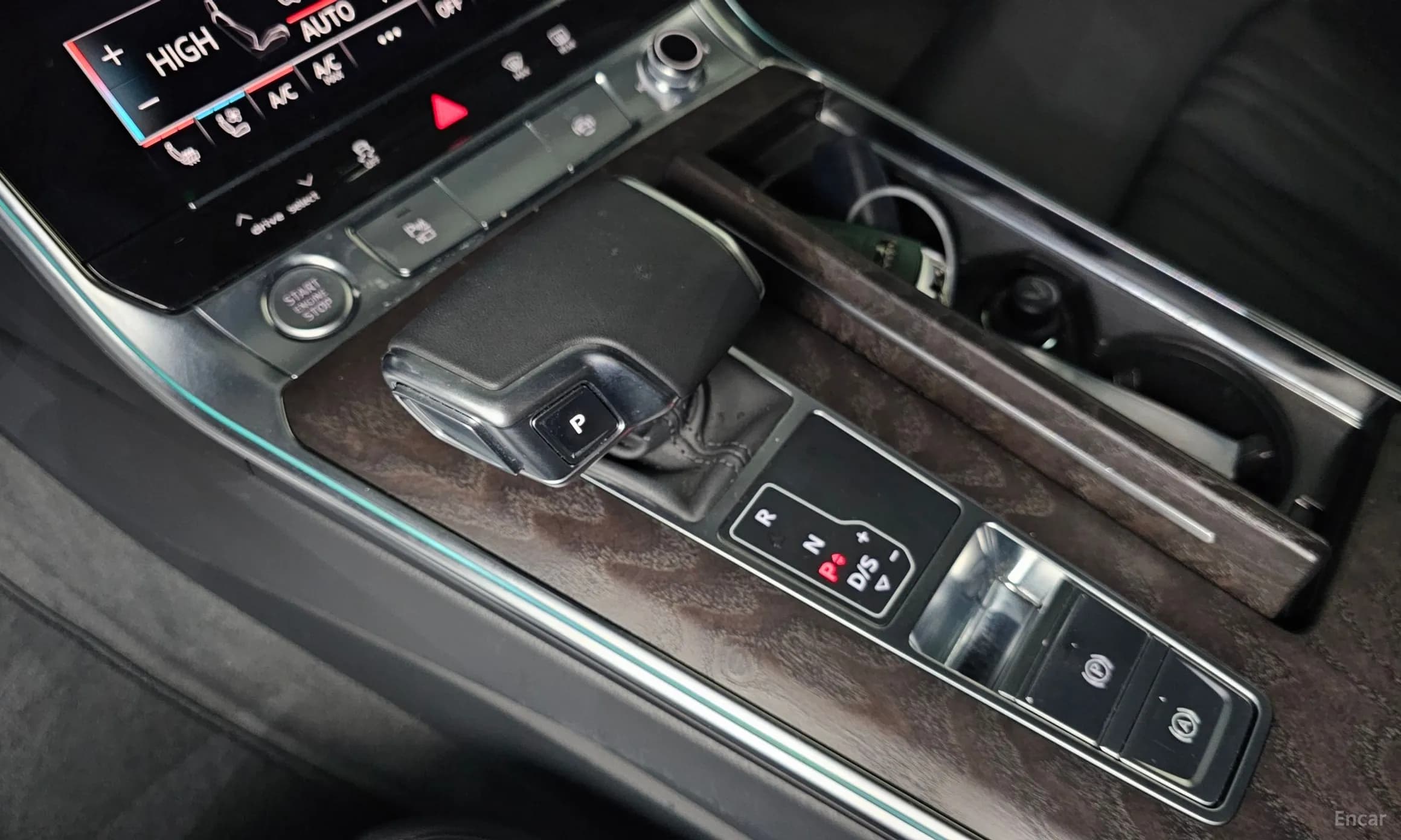 A6 (C8)