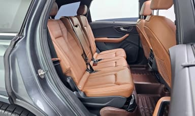 Q7 (4M)