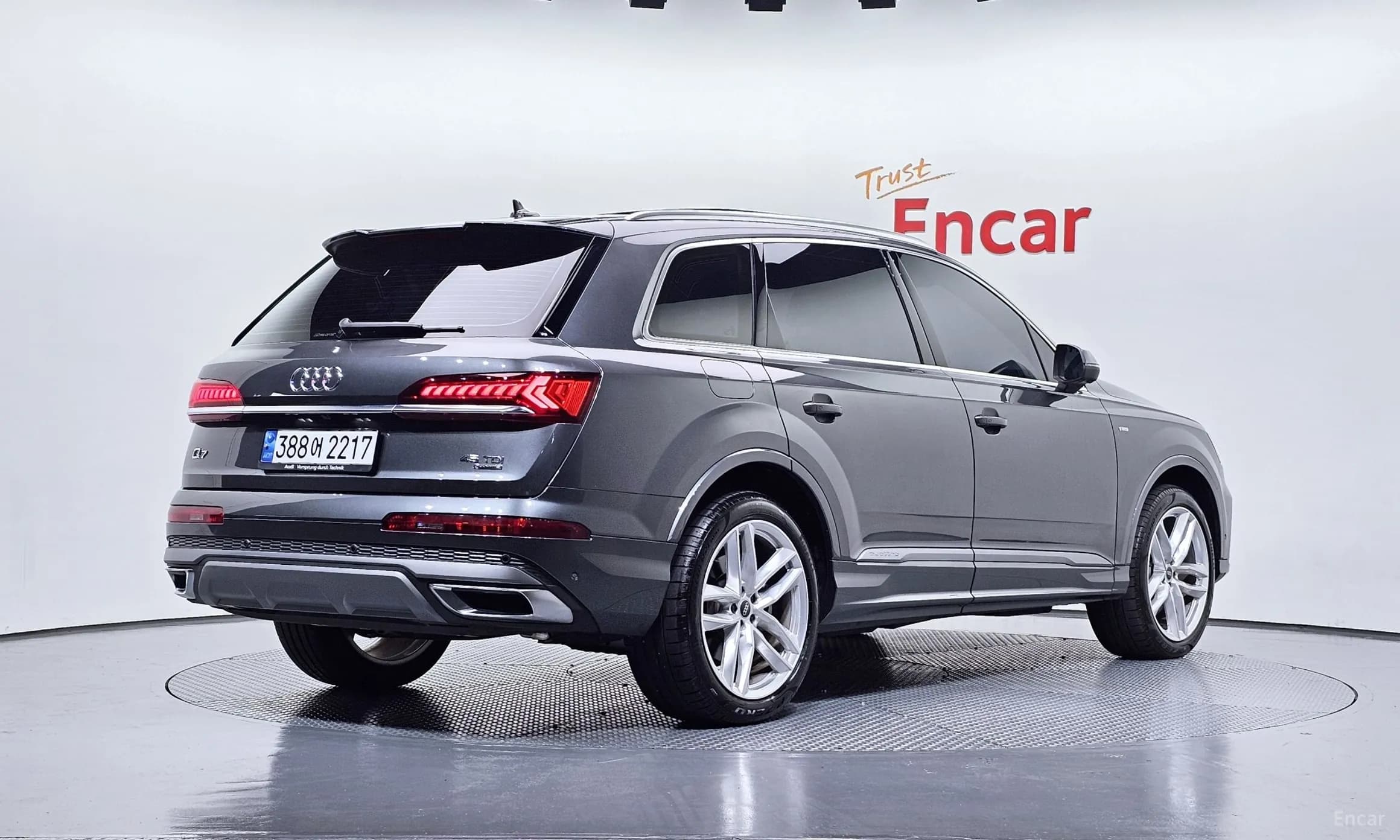Q7 (4M)