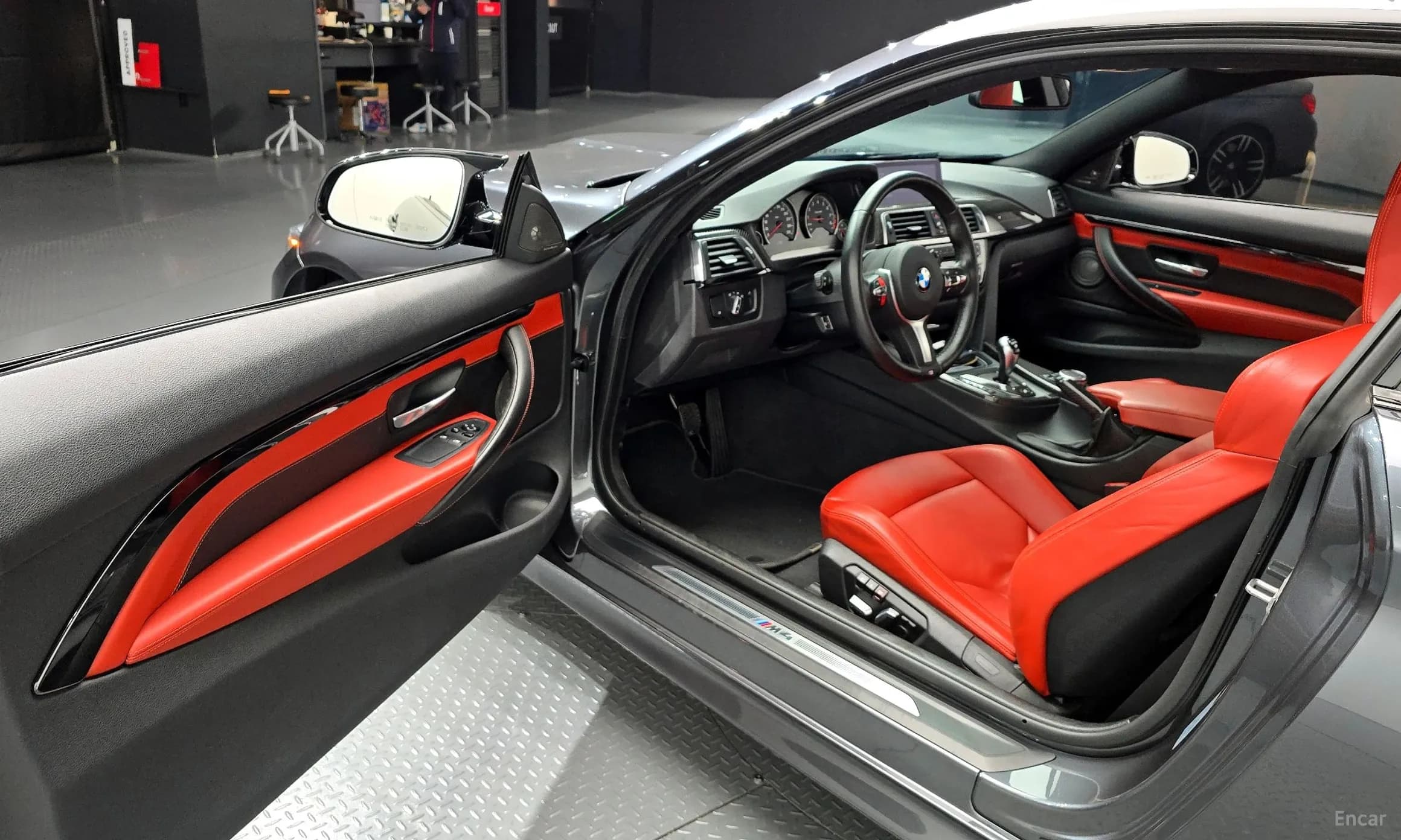 M4 (F82)