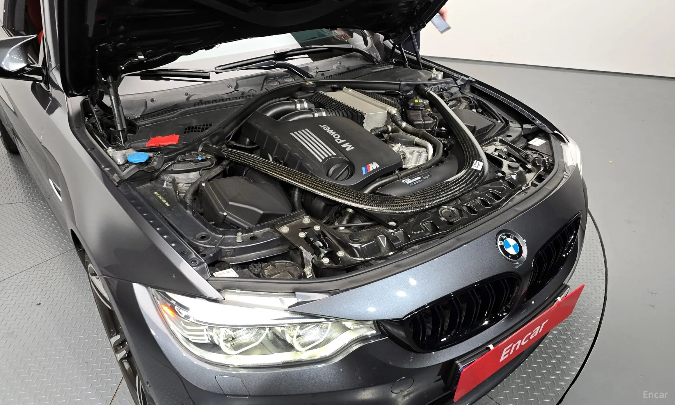 M4 (F82)
