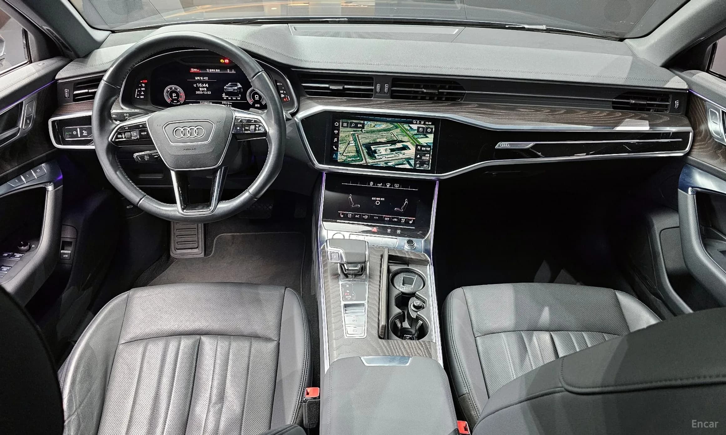 A6 (C8)