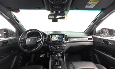 Rexton Sports Khan