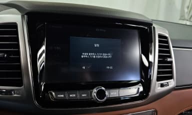 Rexton Sports Khan