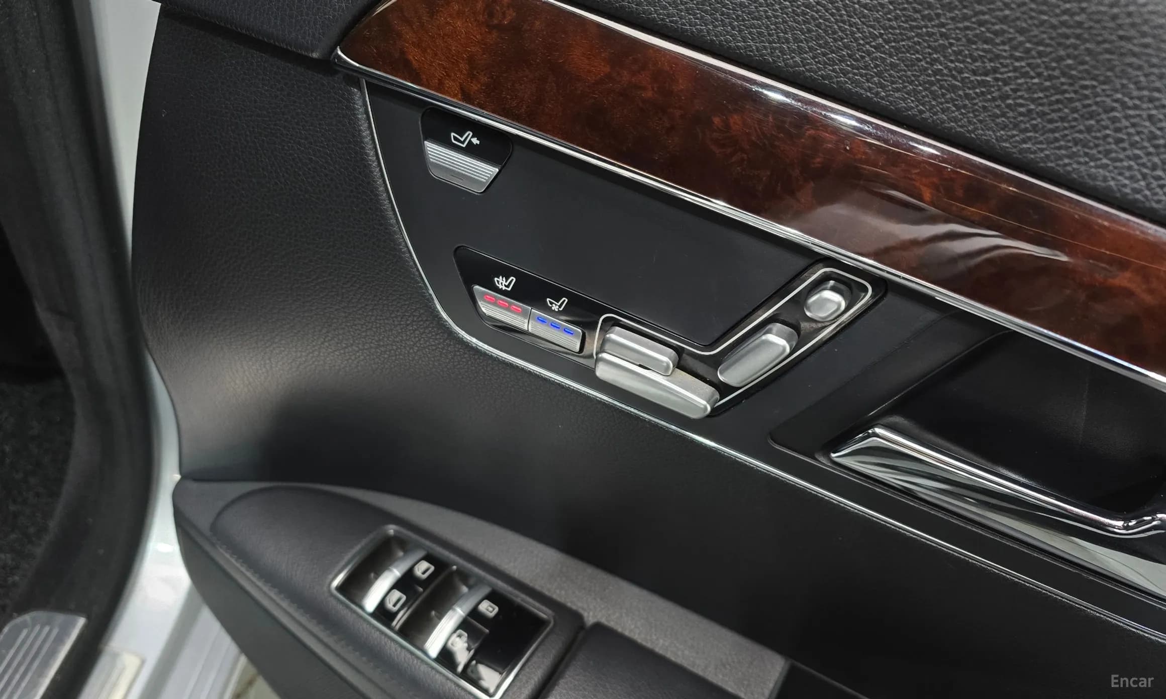 S-Class W221