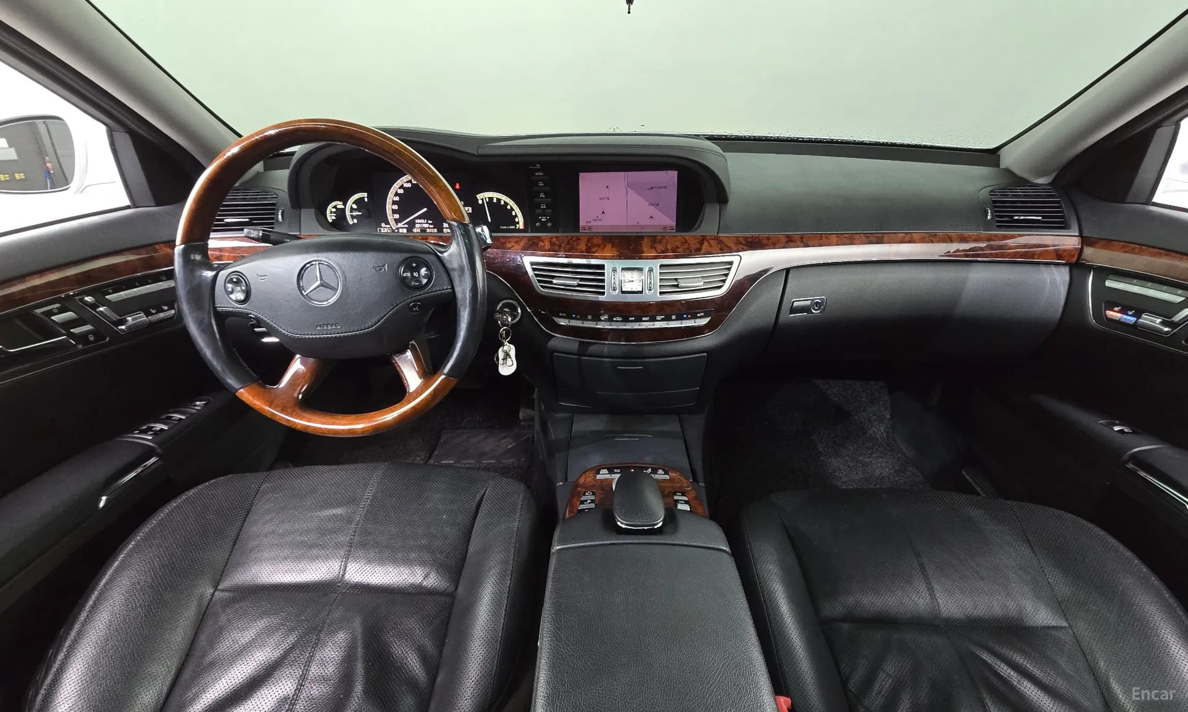 S-Class W221