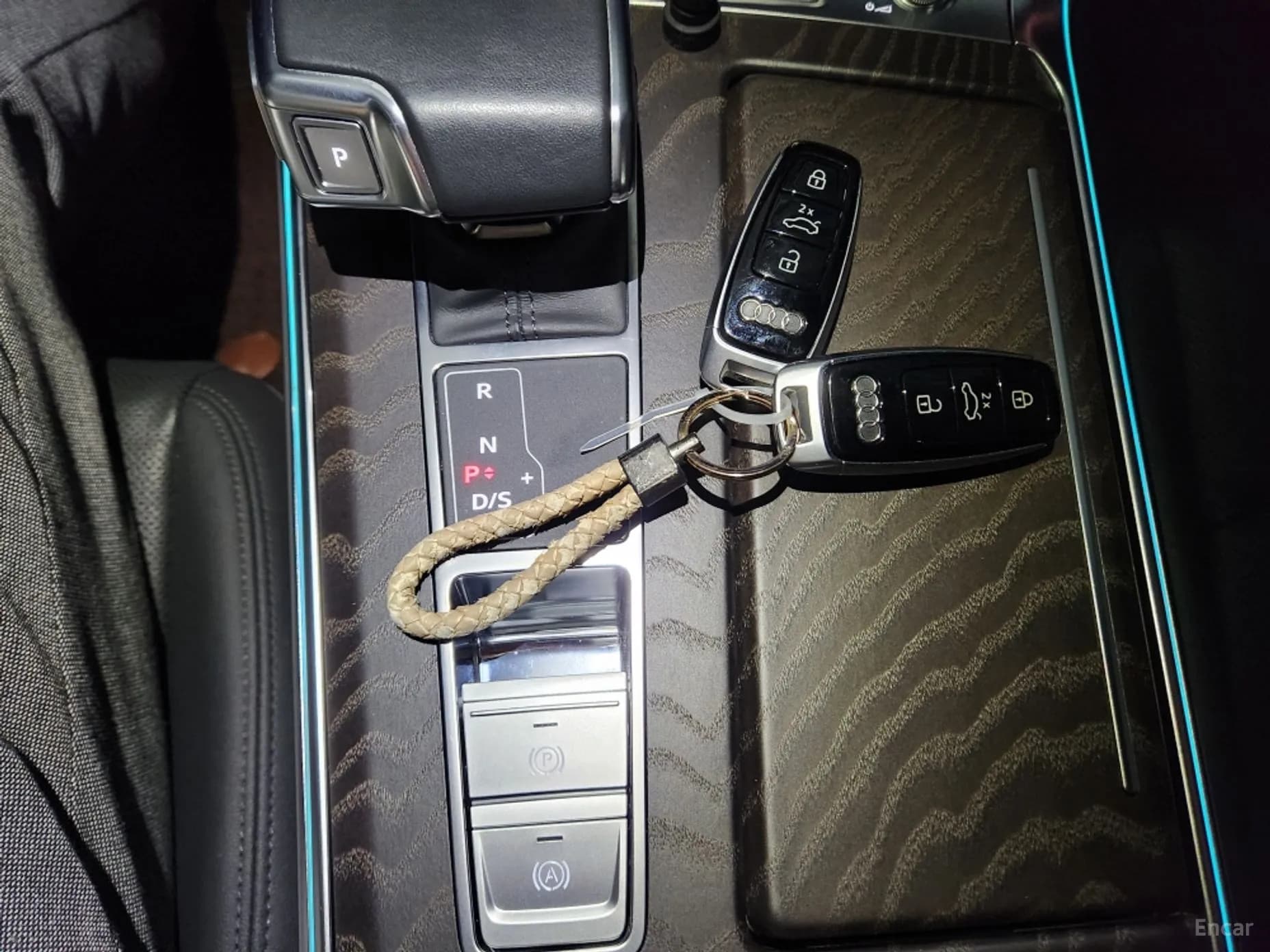 A6 (C8)
