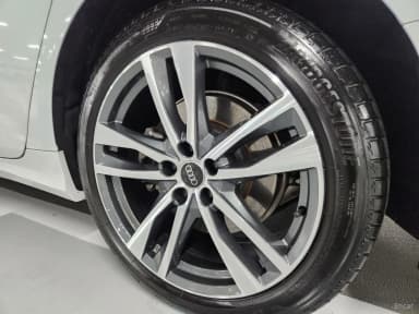 A6 (C8)