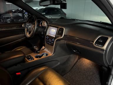 Grand Cherokee