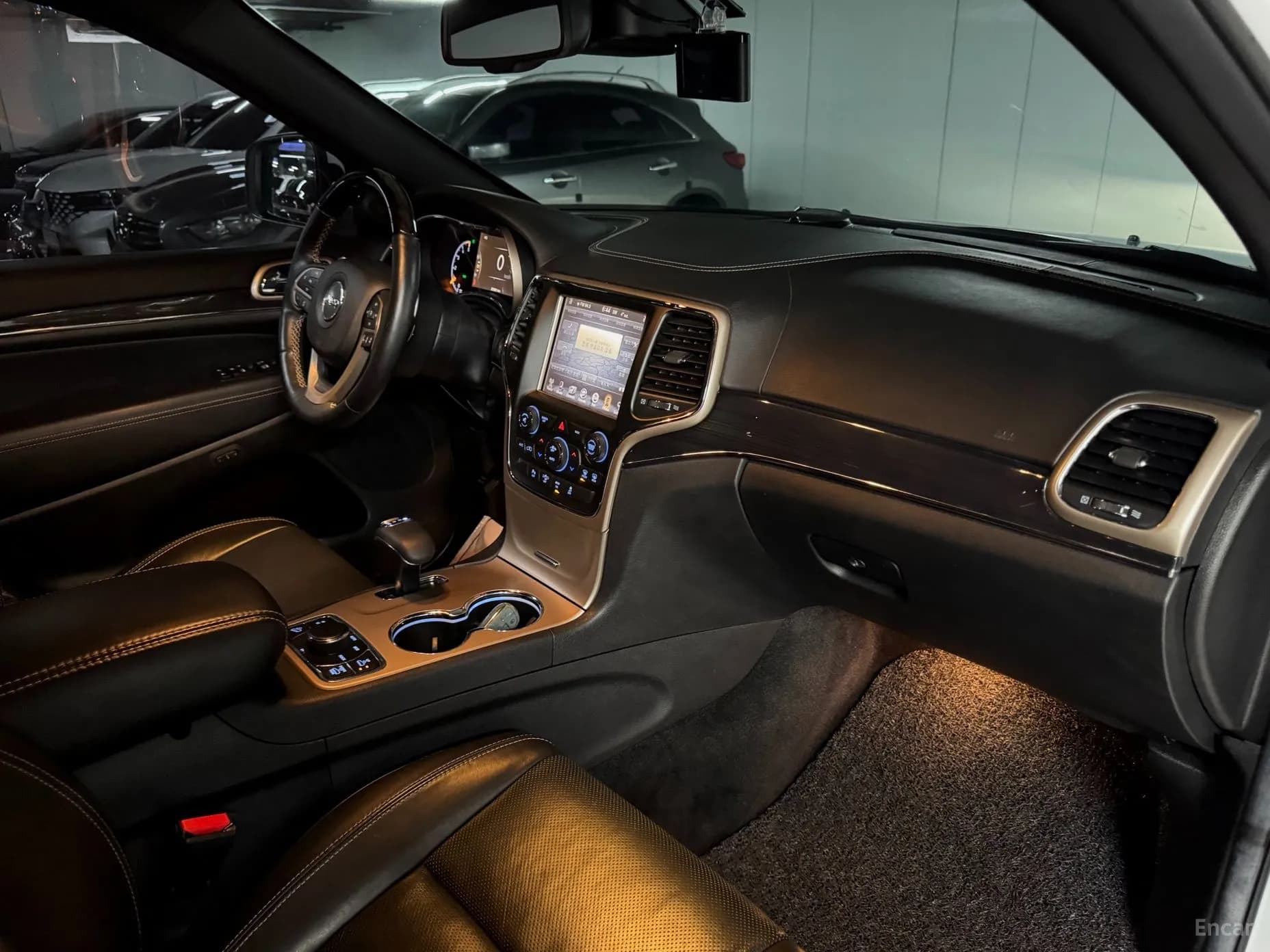 Grand Cherokee