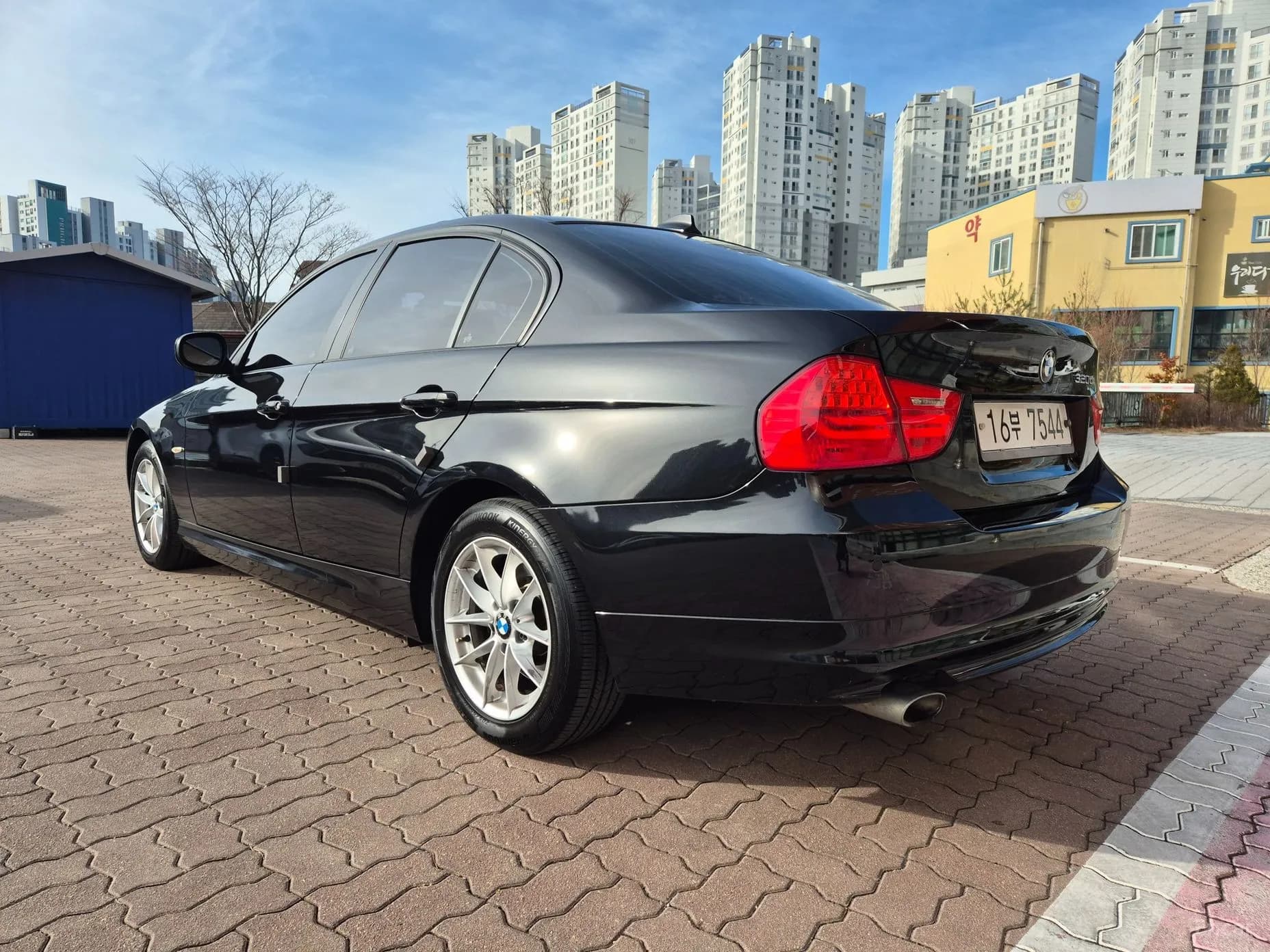 3 Series (E90)