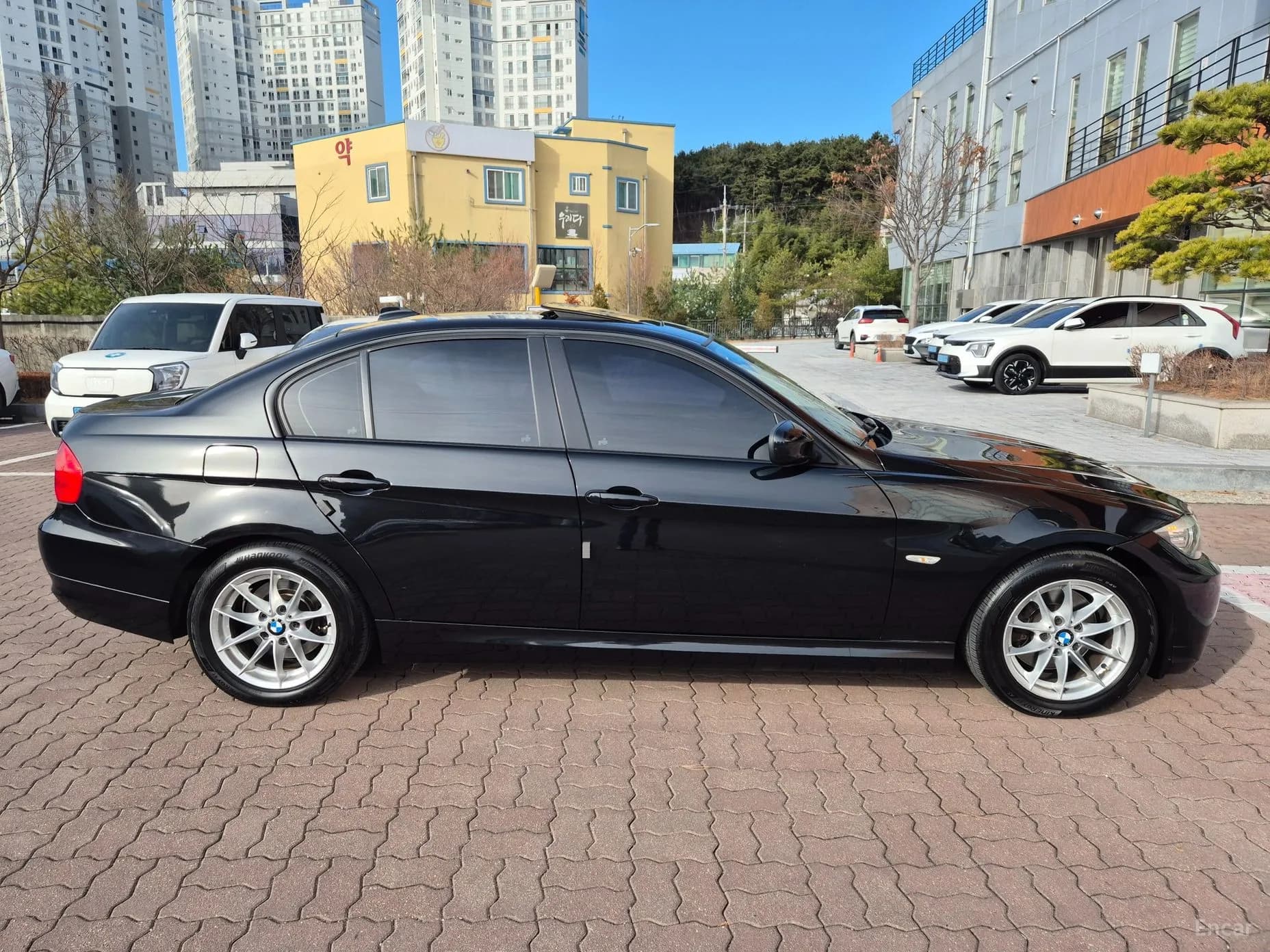 3 Series (E90)