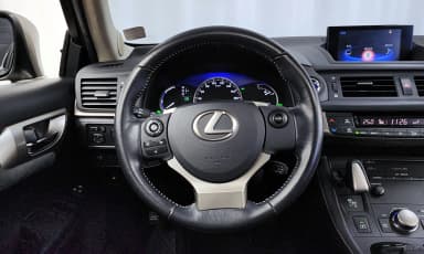 CT200h
